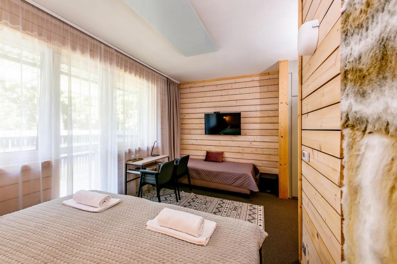 Hotel Veverica Trenčín Eksteriør billede